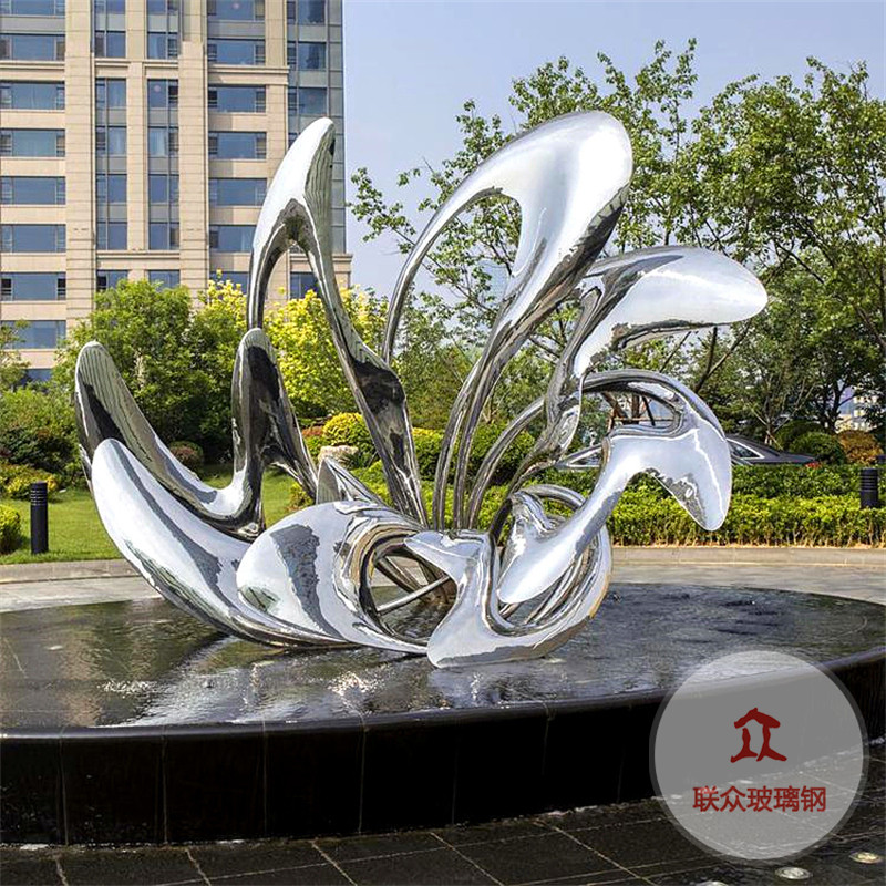 不銹鋼雕塑定制鏡面浪花鹿公園地產園林景觀大型廣場水景月亮擺件