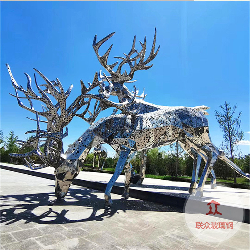 不銹鋼雕塑定制大型金屬園林地產鏡面鯨魚浪花圓環鹿景觀水景地標