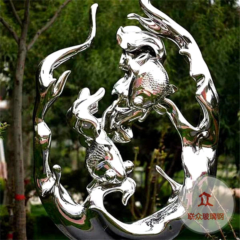 大型不銹鋼雕塑浪花魔方鯨魚鏤空球地球儀鹿圓環月亮假山定制廠家