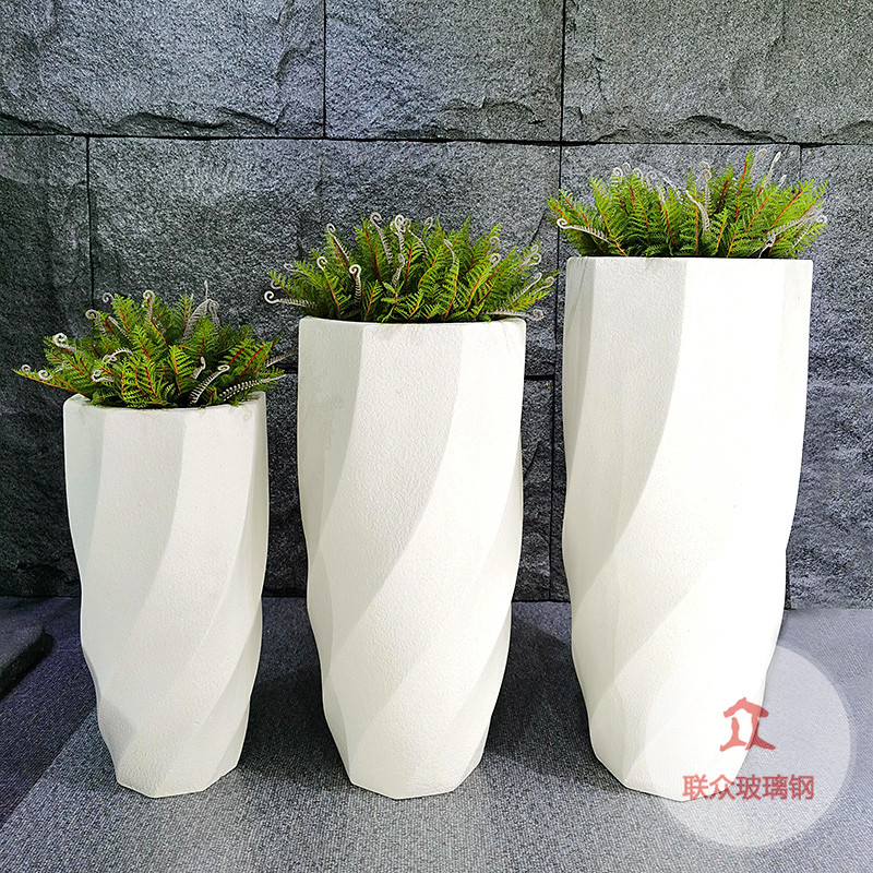 深圳玻璃鋼創意花盆綠化湖北宜昌購物商場環境
