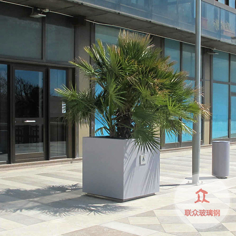 北歐風簡約水泥花盆帶木腿落地室內創意高檔裝飾木腿水泥花盆廠家