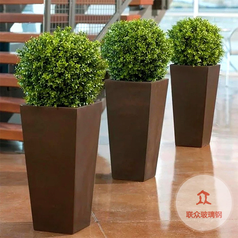玻璃鋼汽車雕塑模型助杭州嘉興購物中心盛大開業