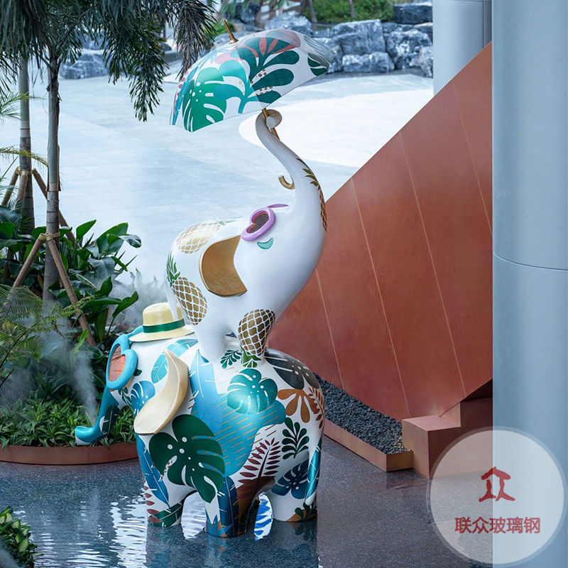 戶外大型卡通布朗熊玻璃鋼雕塑商場網紅奶茶店鋪裝飾公園美陳擺件